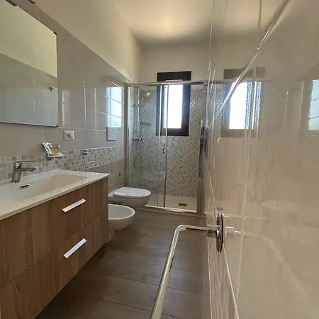 Paluna ゲストハウス 3*