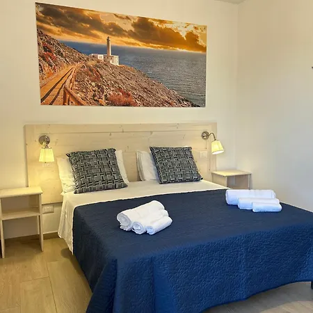 Paluna 3* オートラント