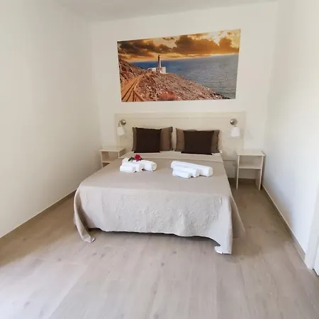 Paluna ゲストハウス オートラント