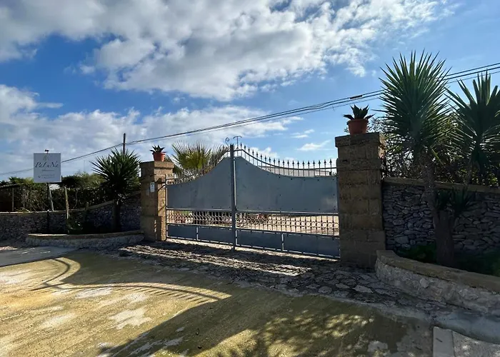 Paluna אוטרנטו