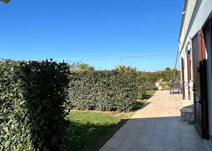 Paluna בית הארחה